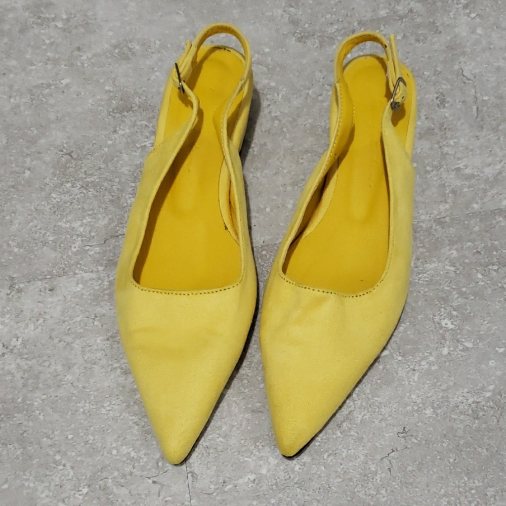Yellow Suede slingback shoes